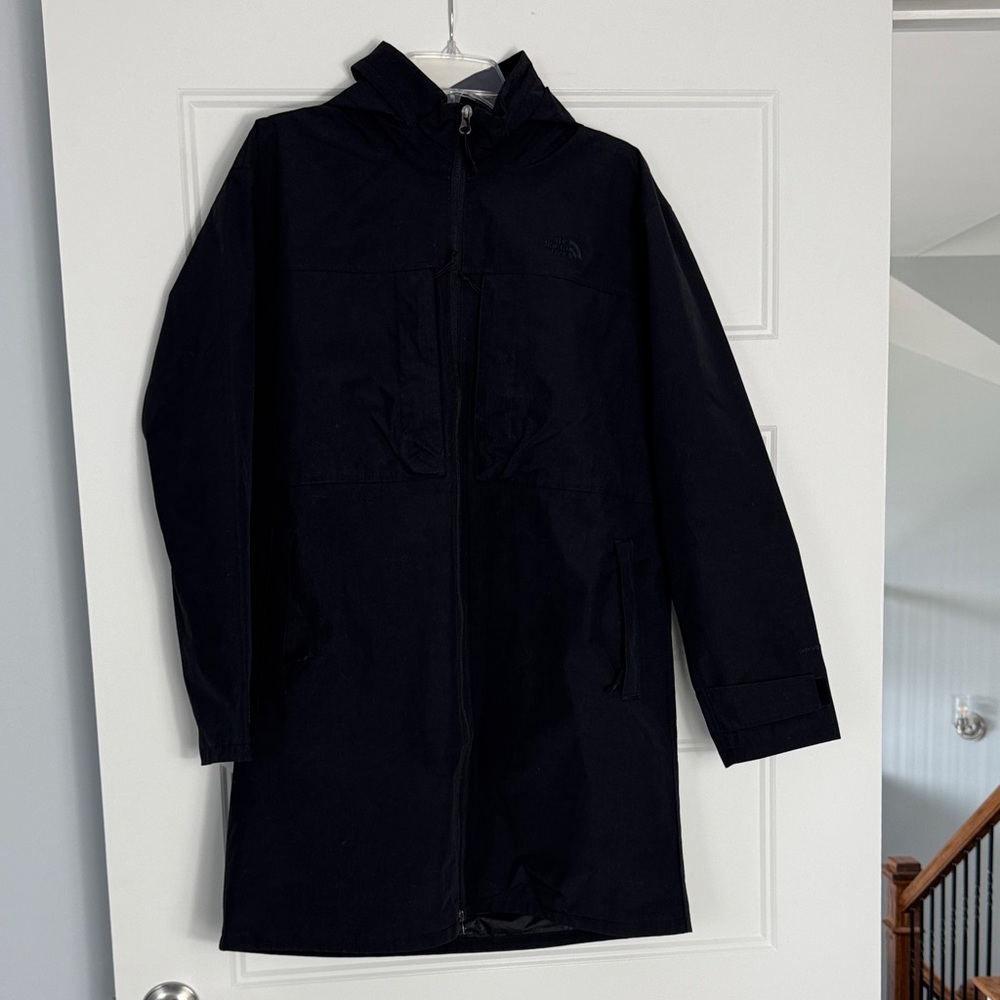 The North Face Women's Black M66 Tech Trench Coat